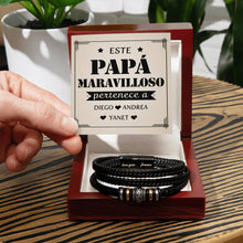 Load image into Gallery viewer, Regalo Personalizado para Papá &quot;Este Papa Maravilloso Pertenece a&quot; Father&#39;s Day Personalized Bracelet